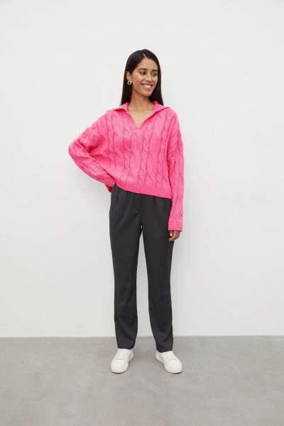 Свитер вязаный с косами (фуксия)